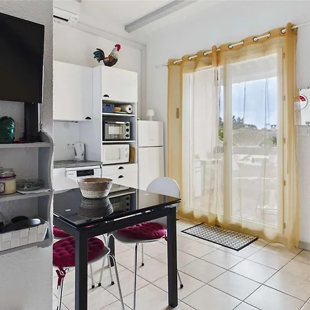 Climatise Avec Parking, 4 Couchages Au Grau D'agde - Fr-1-423-326 Apartamento *